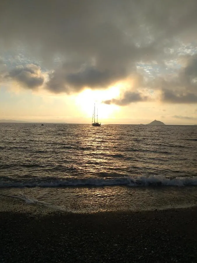 Casa vacanze Cavo Beach 4